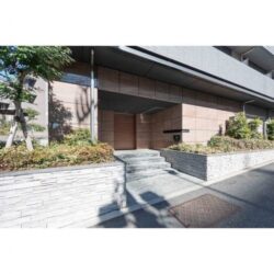 エムレジデンス渋谷神泉 神泉駅徒歩8分。渋谷駅徒歩12分。1R・25㎡
ペット可!ネット無料!(つなぐネット)